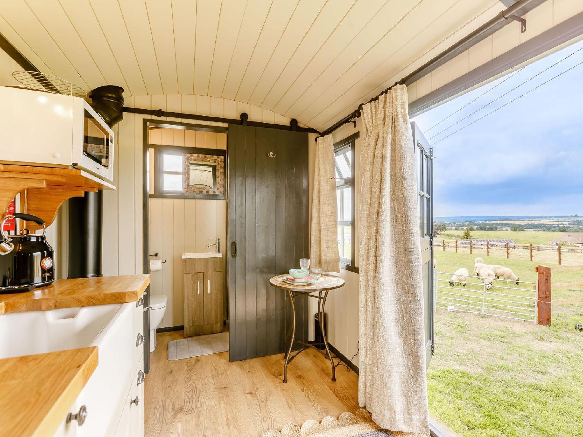 Daisys Rest Villa Shipton under Wychwood Exteriör bild
